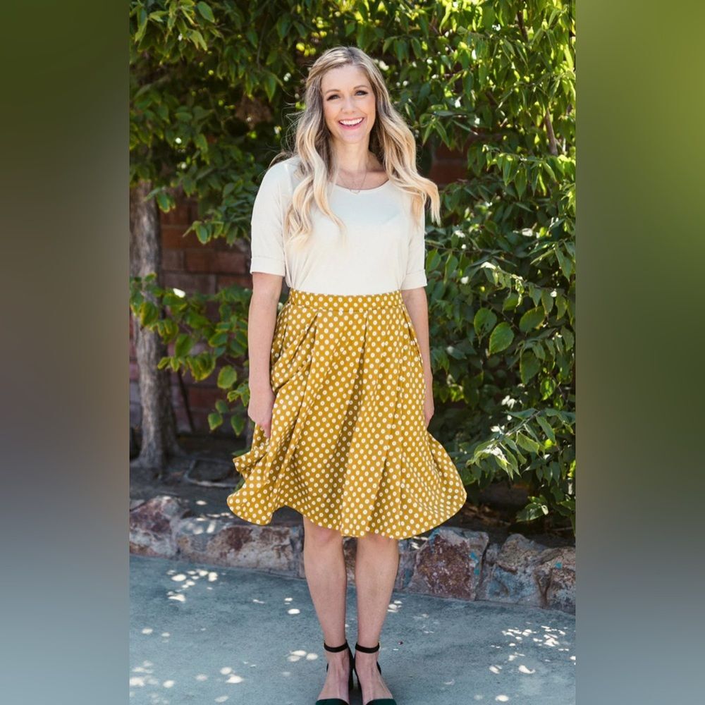 LuLaRoe Madison Gray A-Line Pleated Skirt